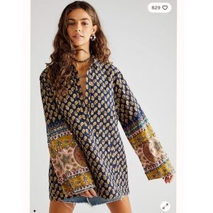 Free people Justine Tunic Top Midnight Bloom Size